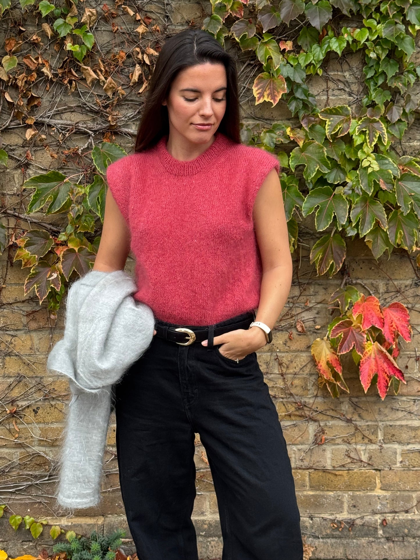 Raspberry Top Knitting Pattern