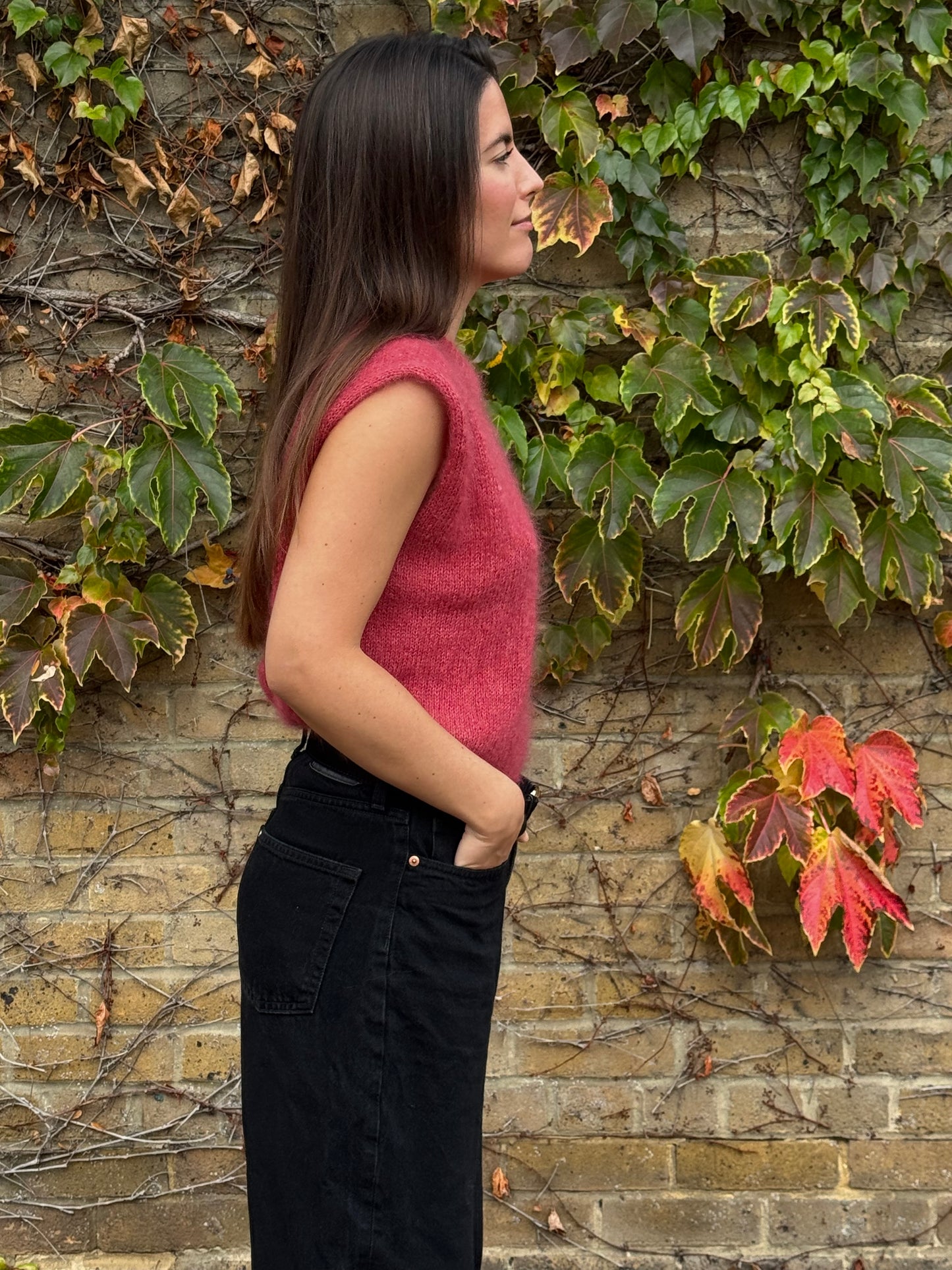 Raspberry Top Knitting Pattern