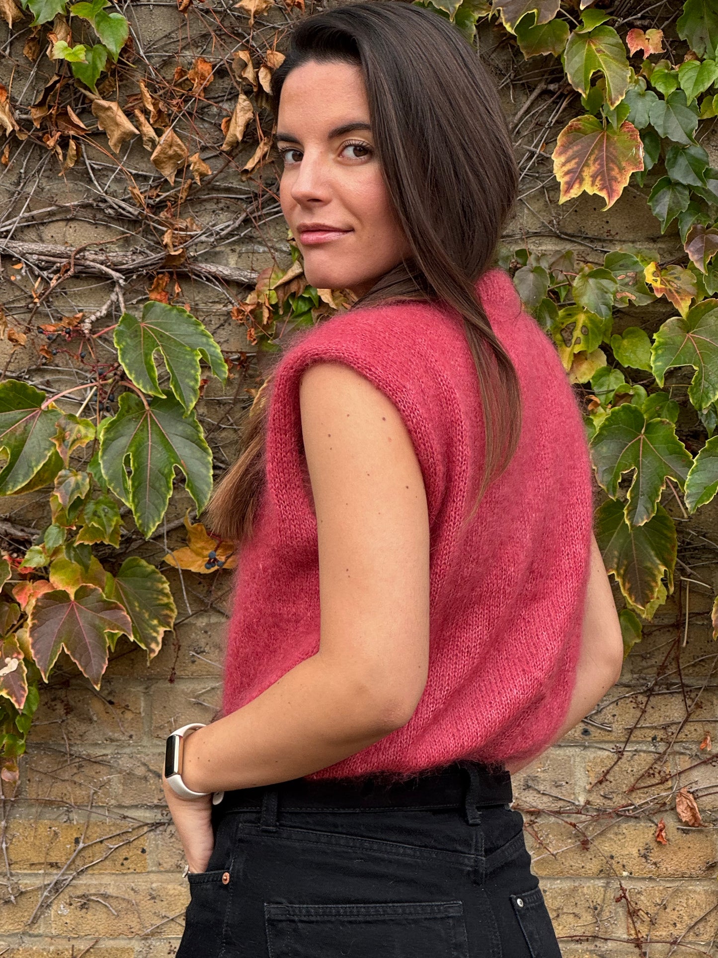 Raspberry Top Knitting Pattern