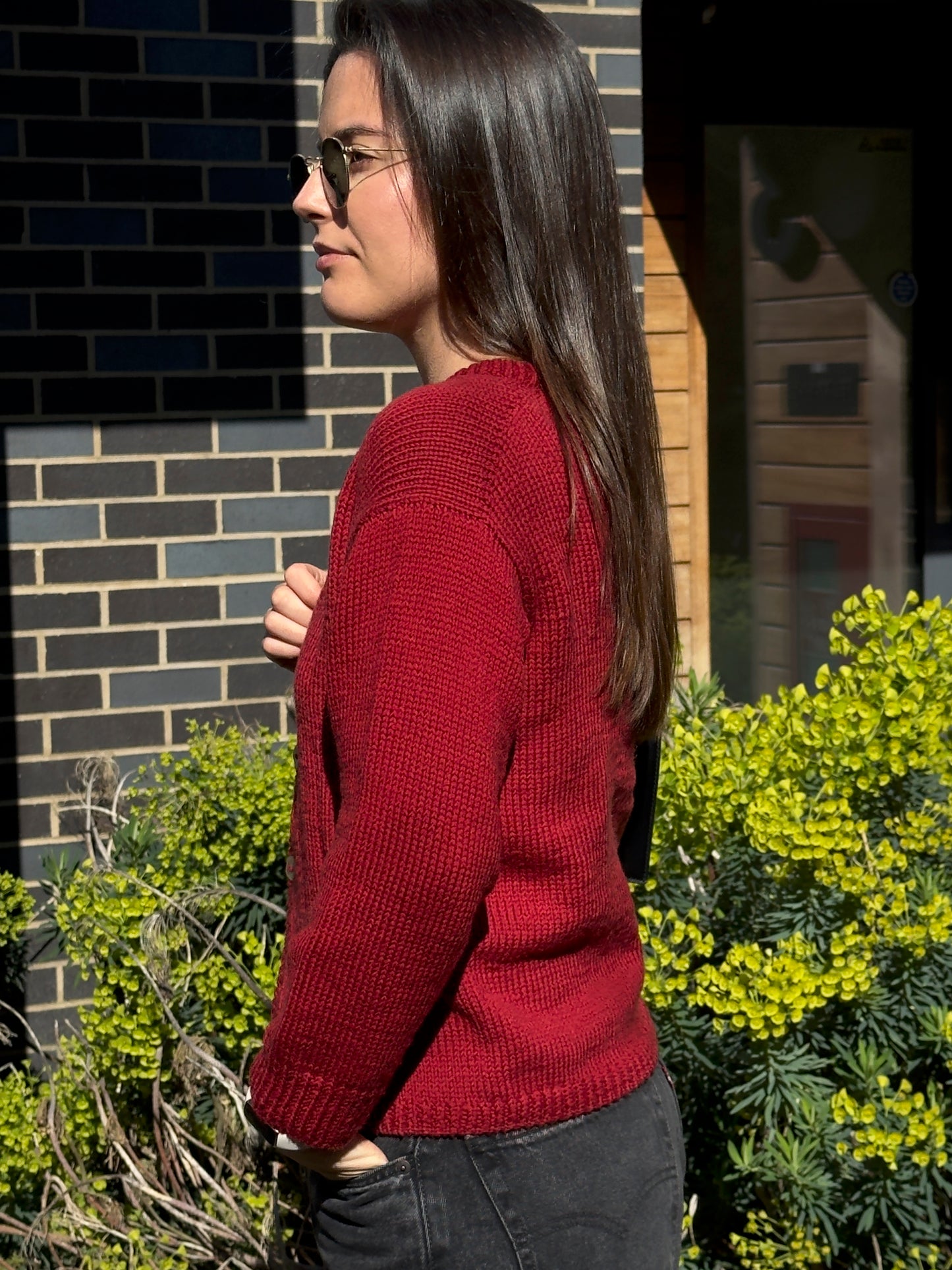 Wavy Cardigan Knitting Pattern for Women