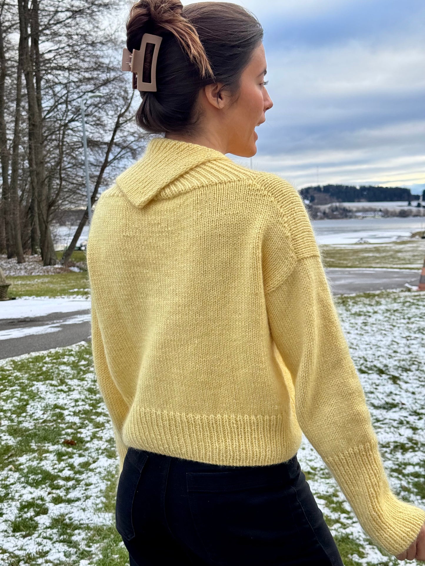 Oversized Turtleneck Jumper Knitting Pattern for Women