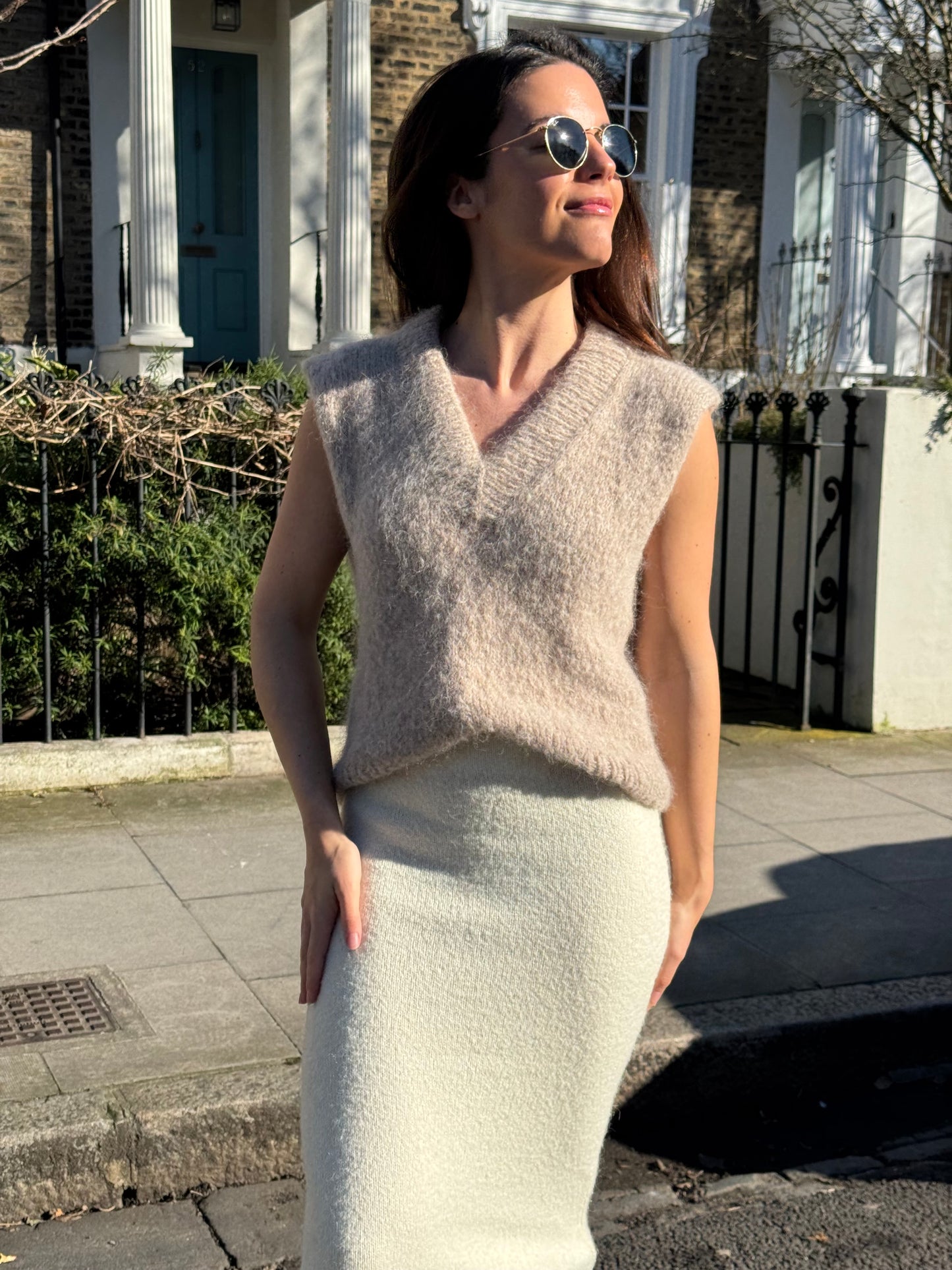 Oversized Cloud Top Vest Knitting Pattern for Women